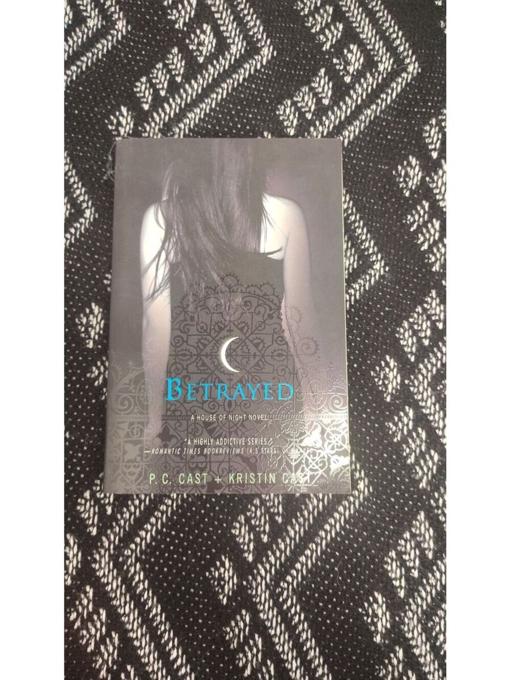 Betrayed P.C. Cast Kristin Cast House of Night #2 Vampire YA Paperback 2007